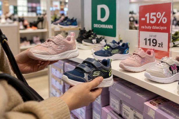 Deichmann oferuje 15% rabatu na wybrane buty dziecięce od 119 zł. Sprawdź kod BABY15, termin promocji, warunki i realne oszczędności.